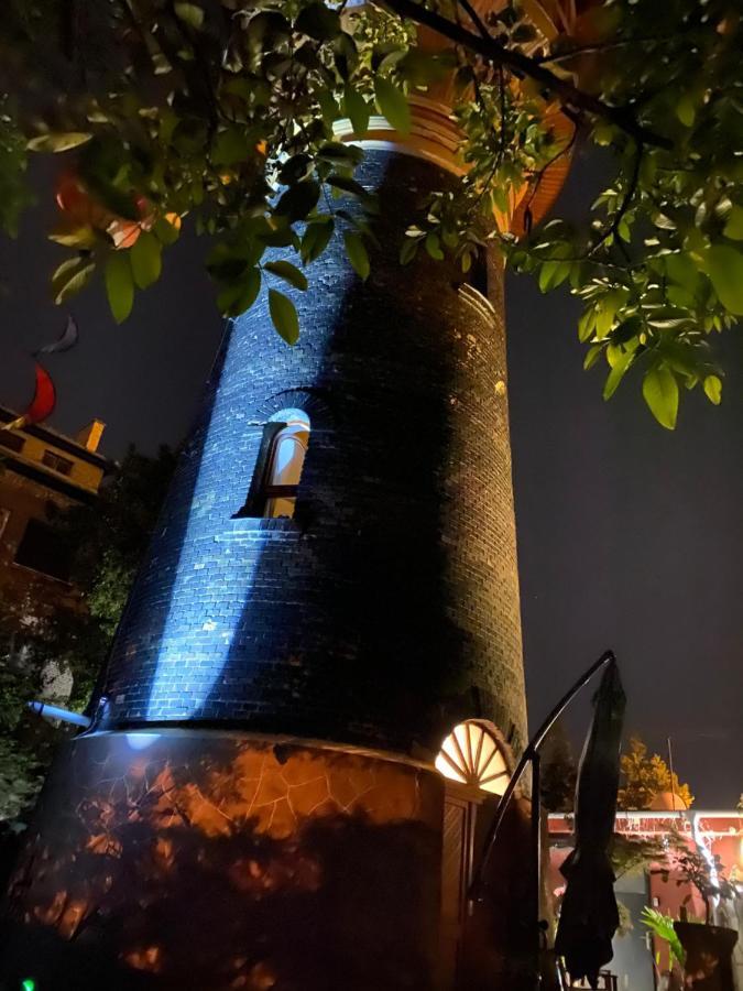 Water Tower Budapest 1097 Apartman *